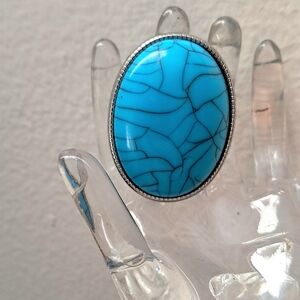 Elegant Blue Oval Stone Ring